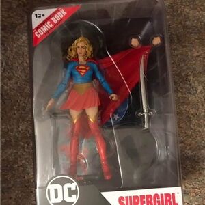 Supergirl: Woman of Tomorrow, McFarlane Figure with Comic Book